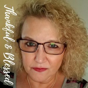 Meet your Posher, Deb